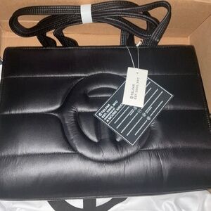 Moose knuckles x Telfar Puffer Bag Black Medium Puffy Tote